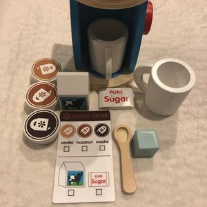 Melissa and Doug Kids Wooden Coffee Set